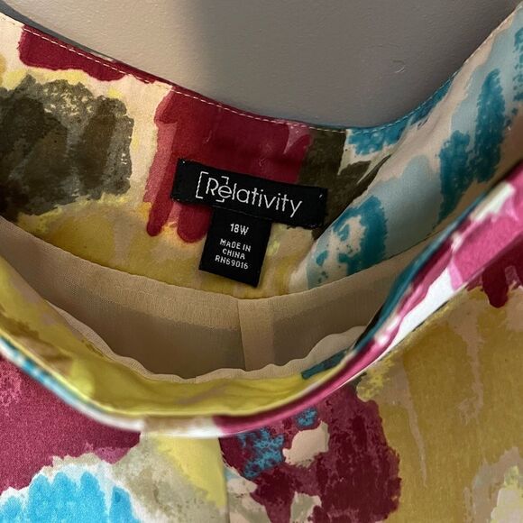 Relativity MultiColor Skirt | SZ 18W - Picture 7 of 8